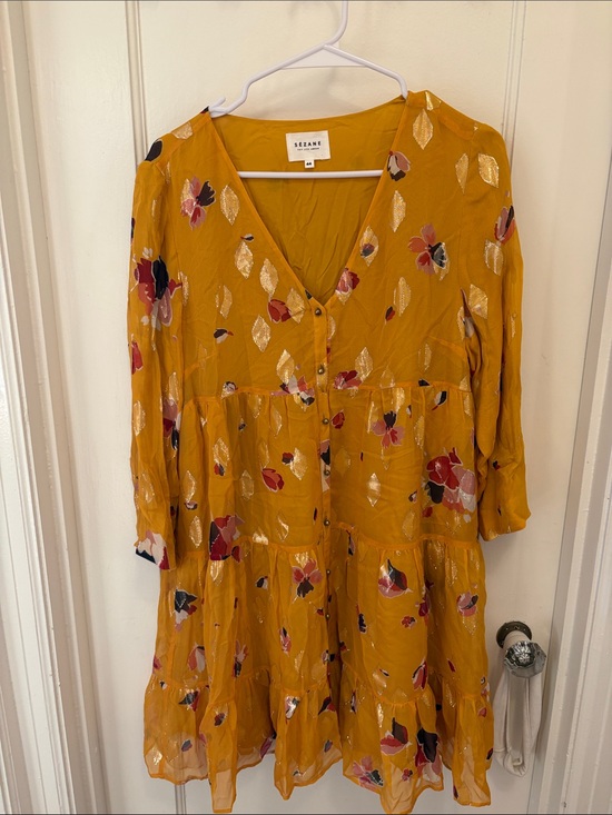 Sezane Dresses & Skirts - Sezane yellow and gold patterned tiered baby doll dress.